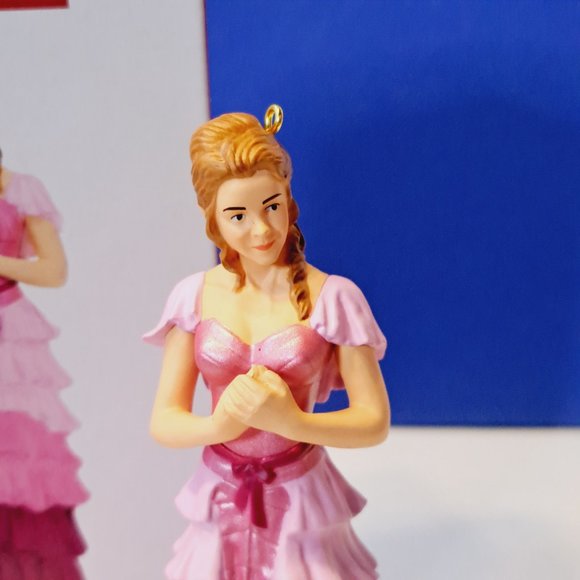 Hallmark 2023 HERMIONE AT THE YULE BALL Ornament (Limited Edition) ~ NMIB - Picture 2 of 7